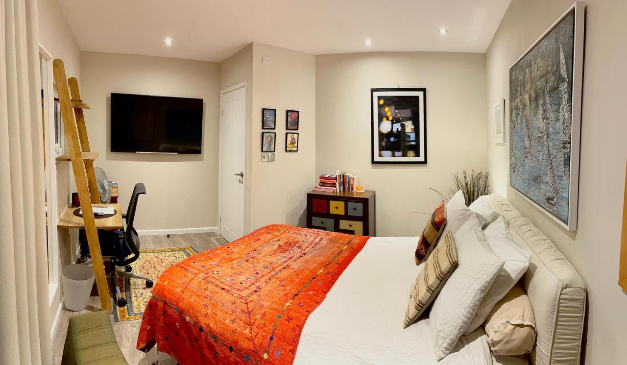 Modern, Gr Floor 1 Bed, Bathroom, Garden & Private Entry With Free Parking CBG Екстериор снимка